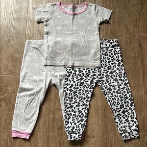 The Children’s Place Bundles Baby Girl Kitty Pajama Set Size 18-24 Months